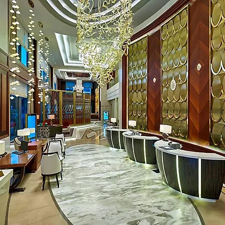 Отель Elite World Grand Basin Ekspres