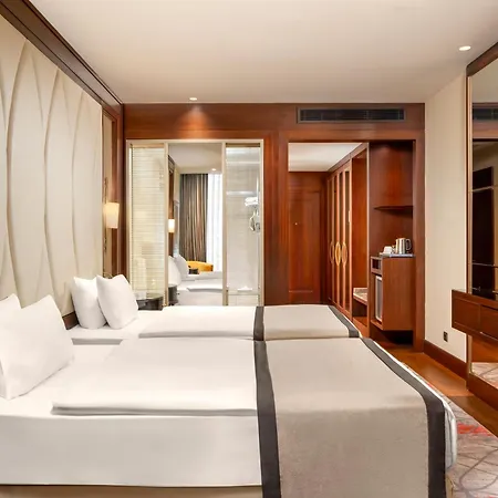 Elite World Grand Basin Ekspres Estambul