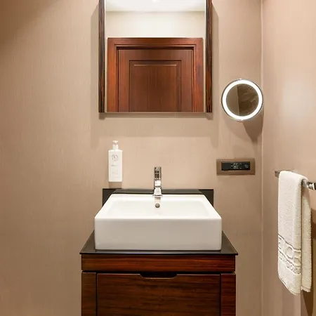 Elite World Grand Basin Ekspres Hotel 5*