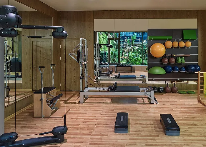 Elite World Grand Basin Ekspres