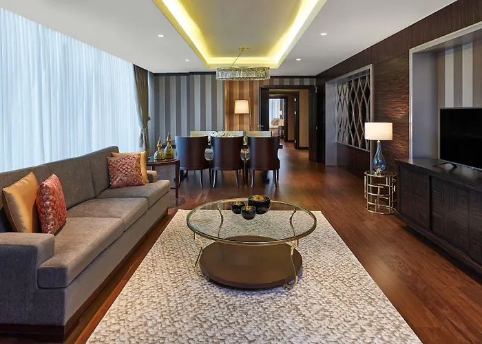 Elite World Grand Basin Ekspres