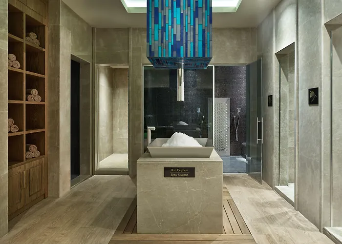 Elite World Grand Basin Ekspres