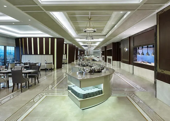 Elite World Grand Basin Ekspres Hotel 5*