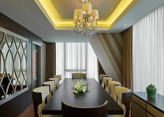 Elite World Grand Basin Ekspres Hotel