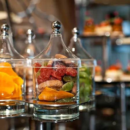 Elite World Grand Basin Ekspres Hotel 5*