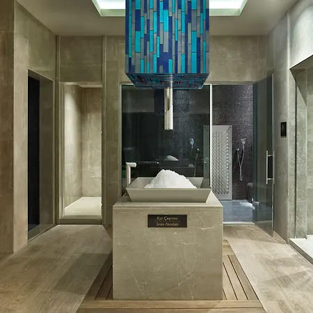 Elite World Grand Basin Ekspres